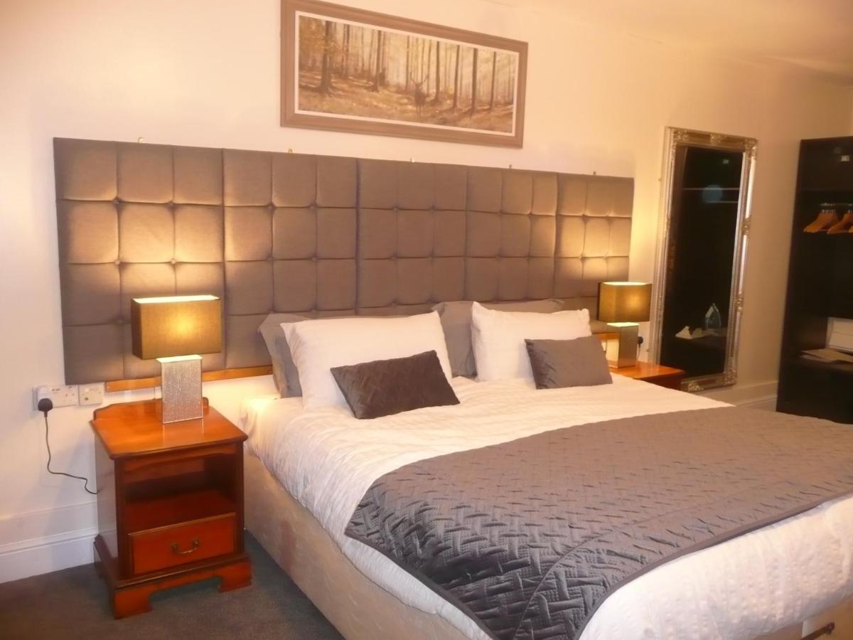 Noble Lands Hotel Уулер Екстериор снимка